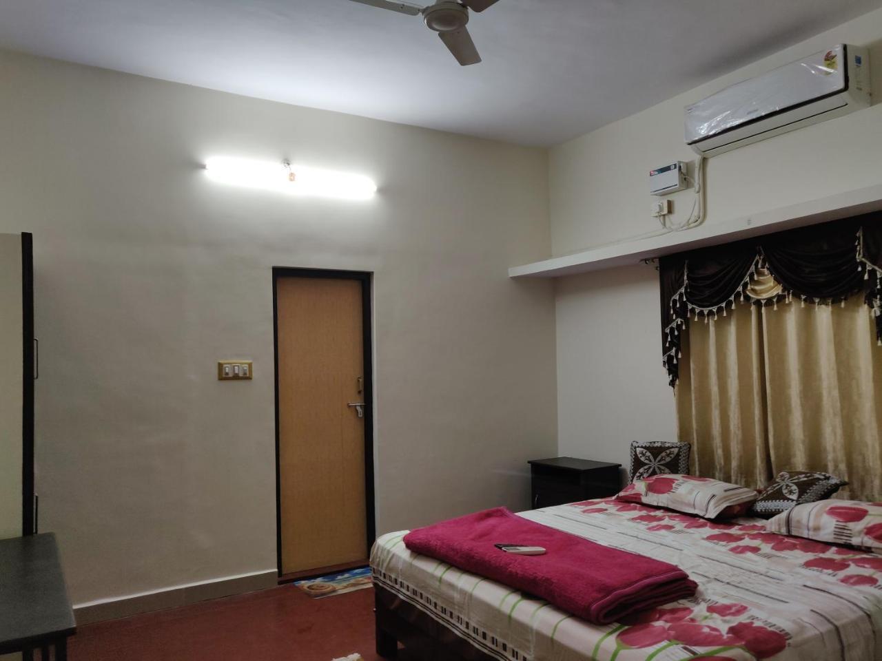 Отель Srb Residency Тируваннамалай Экстерьер фото